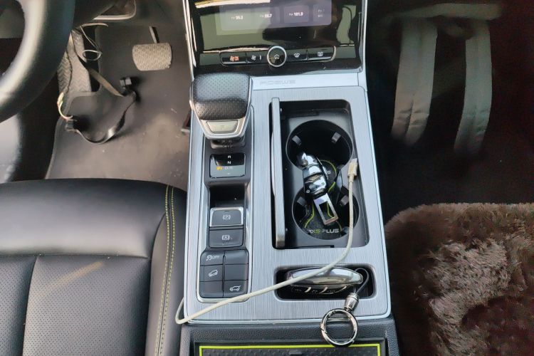 荣威RX5 2020款 PLUS 300TGI 自动Ali国潮旗舰版局部细节18