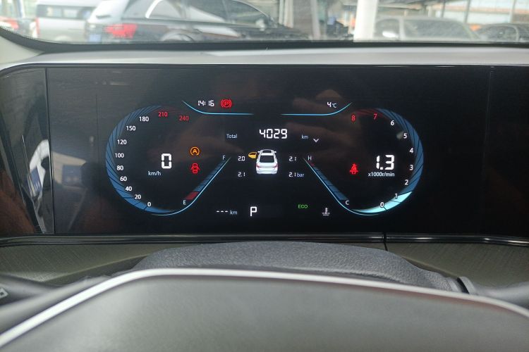 长安 逸动 2023款 畅享版 PLUS 蓝鲸NE 1.4T GDI DCT尊贵版局部细节14