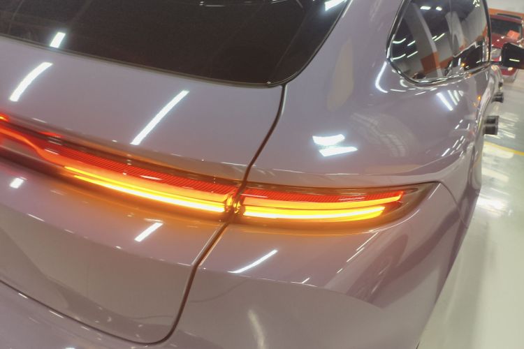 蔚来ET5T 2024款 75kWh Touring车身外观9