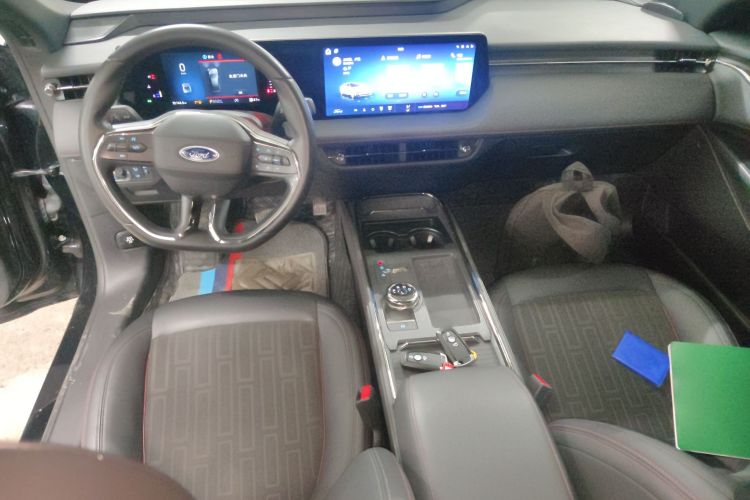 福特 蒙迪欧 2023款 EcoBoost 180 舒雅型中控内饰12