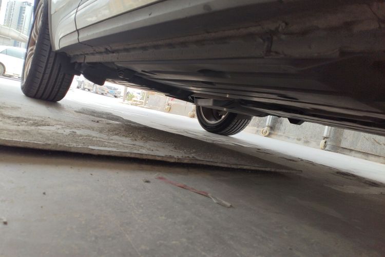 领克01 2017款 2.0T 两驱型Pro版局部细节9001