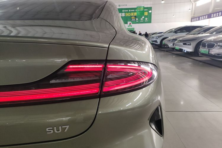 小米汽车 小米SU7 2024款 后驱超长续航高阶智驾Pro版车身外观6006