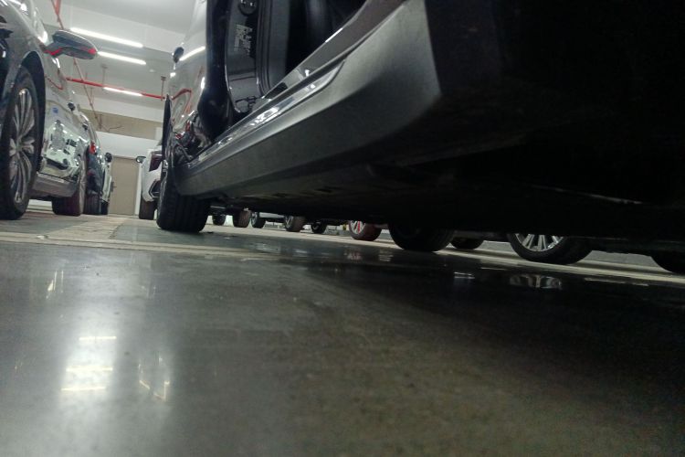 红旗E-QM5 2024款 560km PLUS局部细节9001