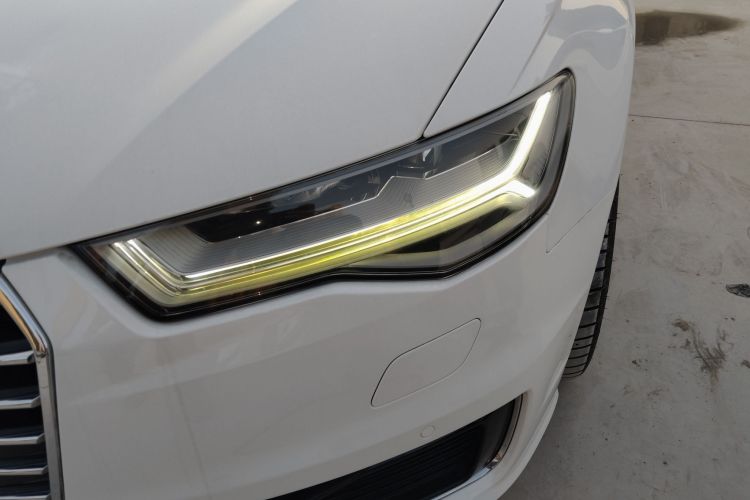 奥迪A6L 2016款 45 TFSI quattro 运动型局部细节36