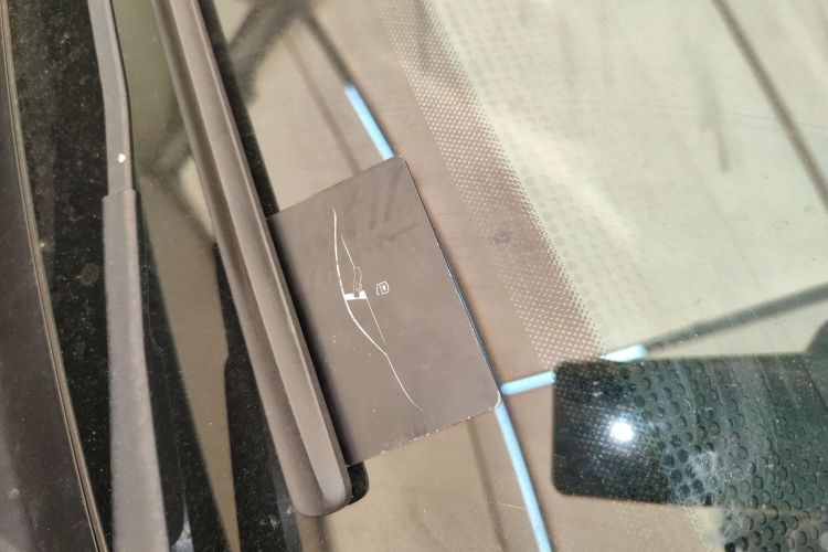 小鹏P7 2020款 670E中控内饰11