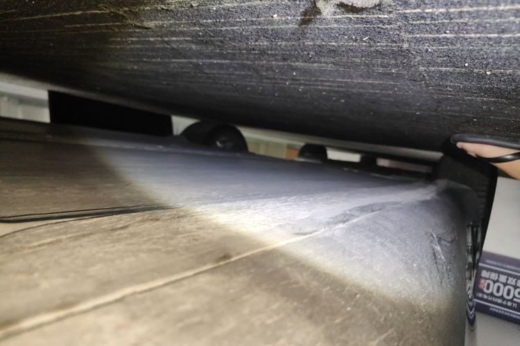 特斯拉 Model Y 2021款 标准续航后驱版局部细节9001