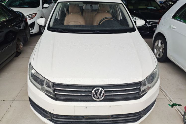 大众 桑塔纳 2016款 1.6L 自动风尚版车身外观2