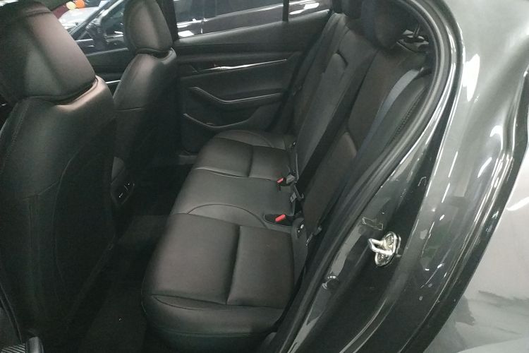 马自达3 昂克赛拉 2023款 2.0L 自动质雅版中控内饰7004