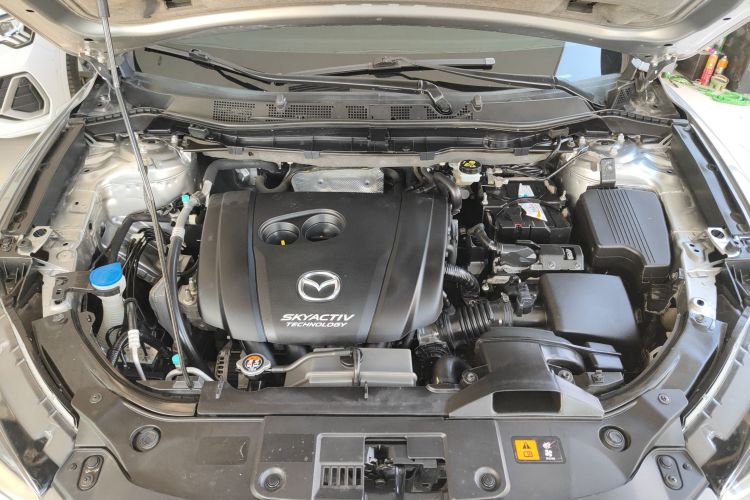 马自达CX-5 2015款 2.0L 自动两驱都市型机舱底盘24