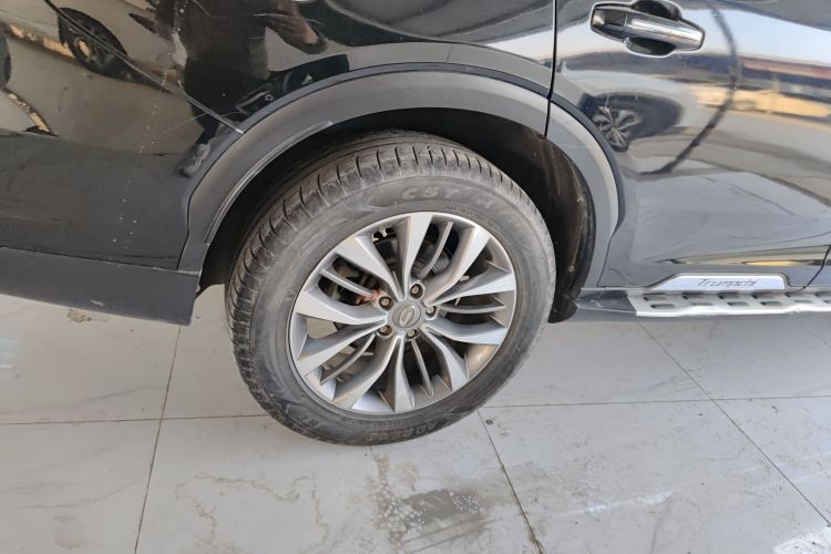 广汽传祺 传祺GS8 2017款 320T 两驱豪华智联版（七座）车身外观6008