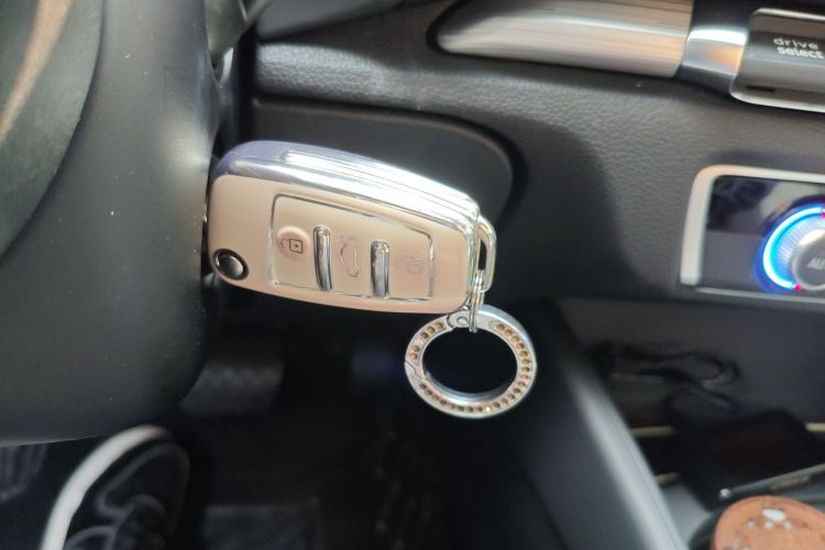 奥迪A3 2018款 30周年年型 Limousine 35 TFSI 运动型中控内饰11