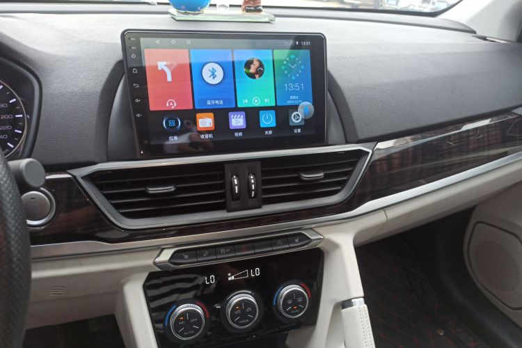 哈弗H6 2018款 蓝标 运动版 1.5T 自动两驱精英型中控内饰16