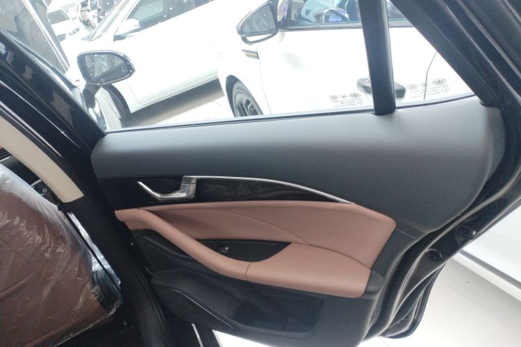 奔腾B70 2024款 龙腾版 1.5T 领创型中控内饰45