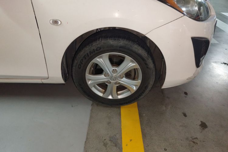 马自达3星骋 2011款 三厢 1.6L 自动精英型车身外观6007