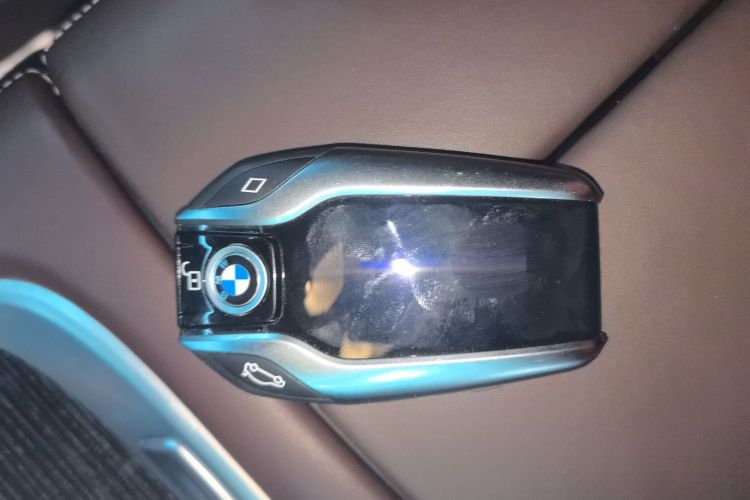 宝马7系 2019款 改款 730Li M运动套装中控内饰7001