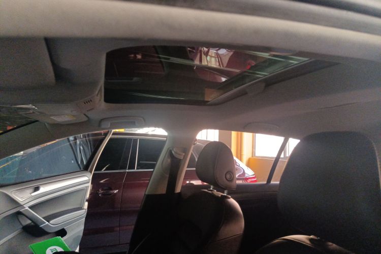 大众 高尔夫 2016款 230TSI 自动豪华型局部细节22