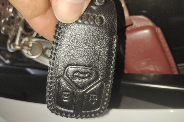 奥迪Q5L 2020款 改款 40 TFSI 荣享时尚型中控内饰11