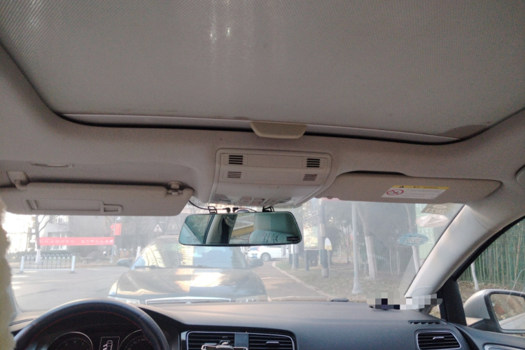 大众 高尔夫 2014款 1.6L 自动舒适型中控内饰22