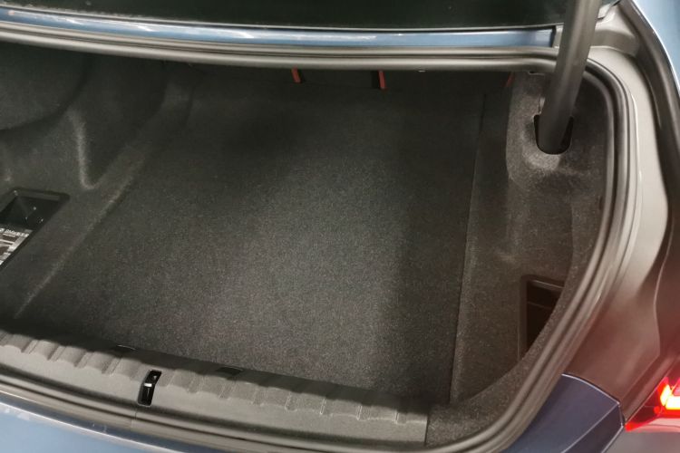 宝马4系 2021款 改款 425i M运动曜夜版局部细节23