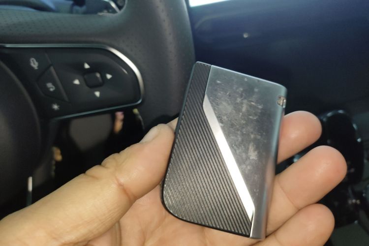 领克03 2025款 2.0TD DCT冠军版Pro中控内饰7001