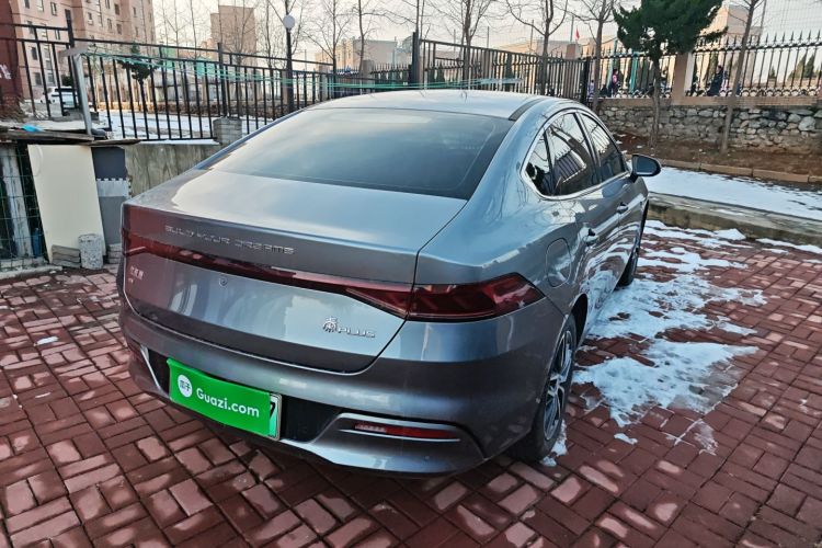比亚迪 秦PLUS 2024款 荣耀版 EV 510KM领先型车身外观6005