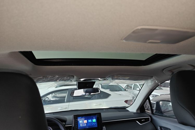 丰田 锋兰达 2022款 2.0L CVT领先版中控内饰22