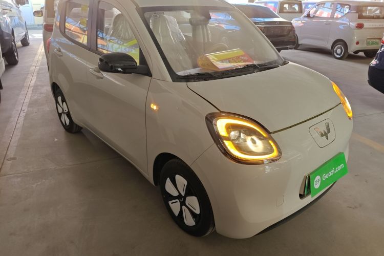 五菱汽车 宏光MINIEV 2025款 四门版 进阶款车身外观3