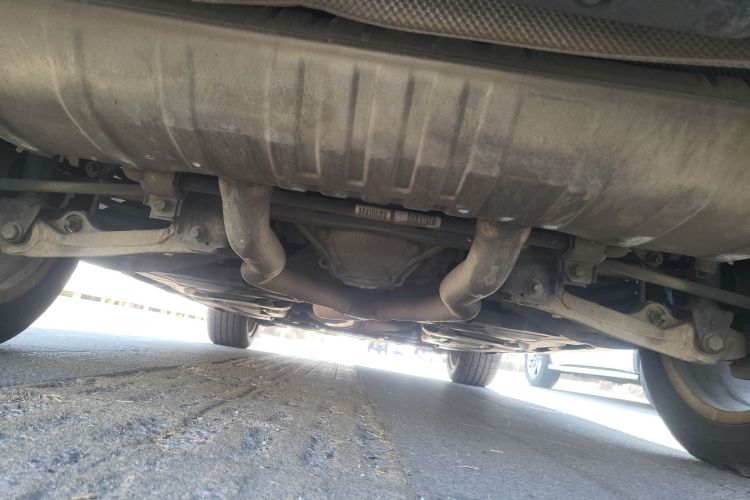 奔驰M级 2014款 ML 320 4MATIC局部细节9009