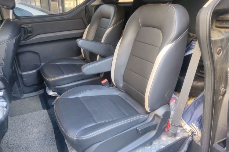 五菱汽车 五菱征程 2021款 1.5T 手动豪华型中控内饰21