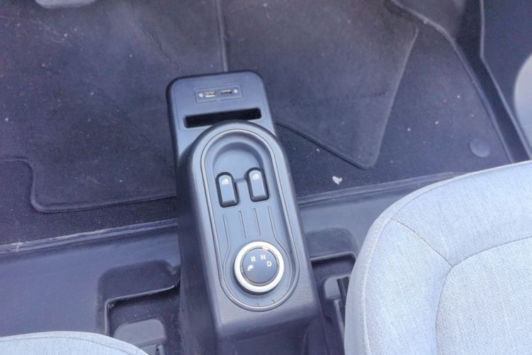 五菱汽车 宏光MINIEV 2021款 马卡龙臻享款 磷酸铁锂局部细节18