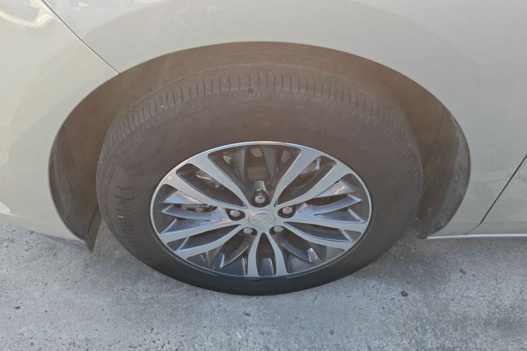 别克GL8 2022款 ES陆尊 653T 舒适型车身外观6007