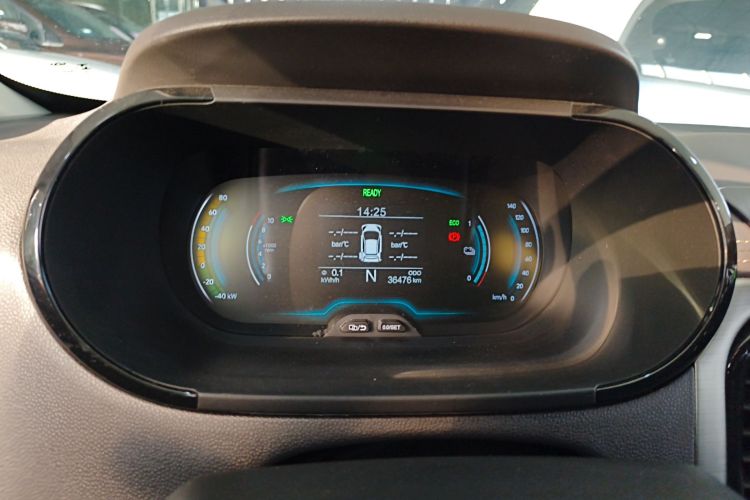 奇瑞 小蚂蚁 2022款 甜粉款 半糖版 磷酸铁锂 29.2kWh 30kW 301km中控内饰14