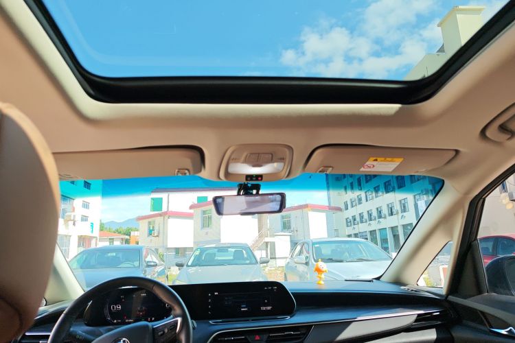 别克GL6 2021款 323T 轻混动互联豪华型中控内饰22