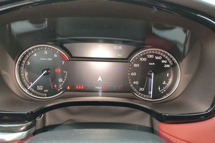 凯迪拉克XT5 2021款 2.0T 两驱豪华型中控内饰14