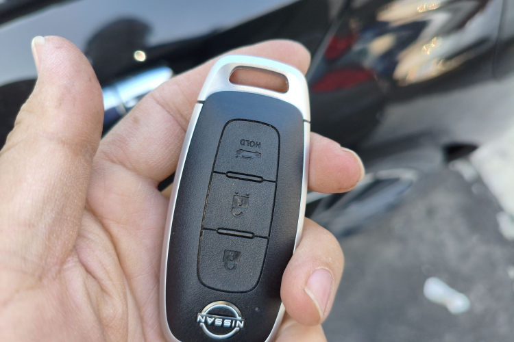 日产 天籁 2022款 2.0T XL 进享版中控内饰7001