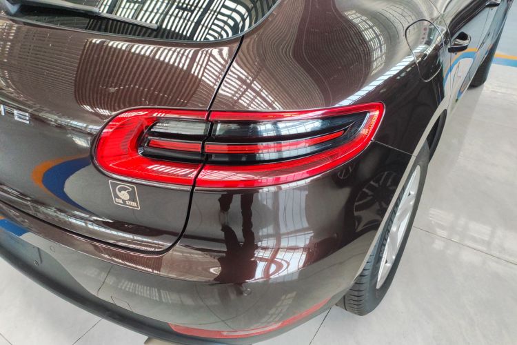 保时捷 2017款  Macan 2.0T车身外观9