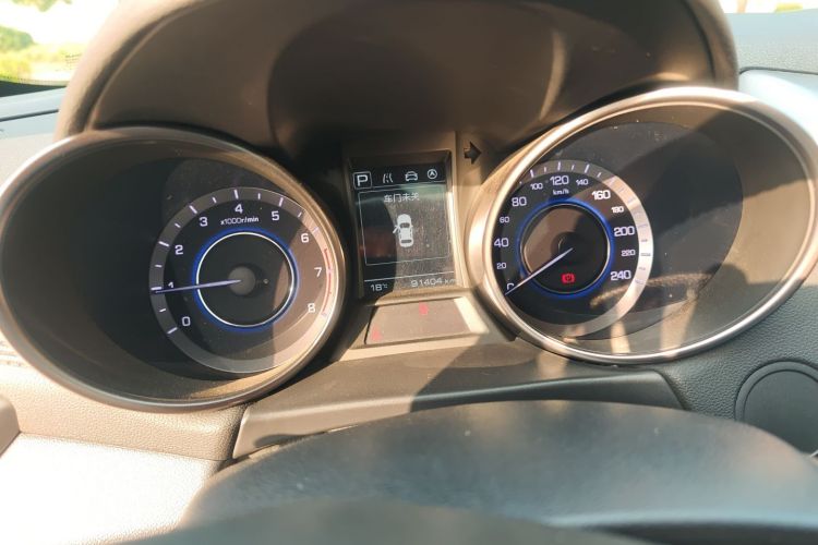 长安 逸动 2016款 1.6L 自动风尚型中控内饰14