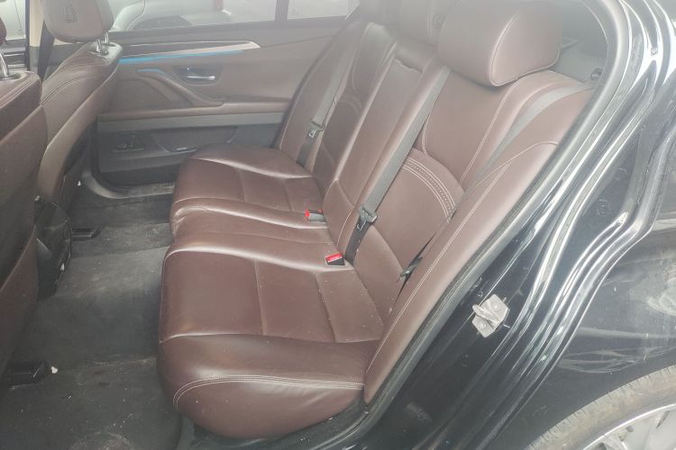 宝马5系 2017款 525Li 豪华设计套装中控内饰7004