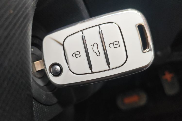 五菱汽车 宏光MINIEV 2020款 悦享款 磷酸铁锂中控内饰11