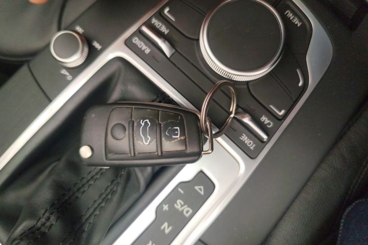 奥迪A3 2014款 Sportback 35 TFSI 自动舒适型中控内饰7001