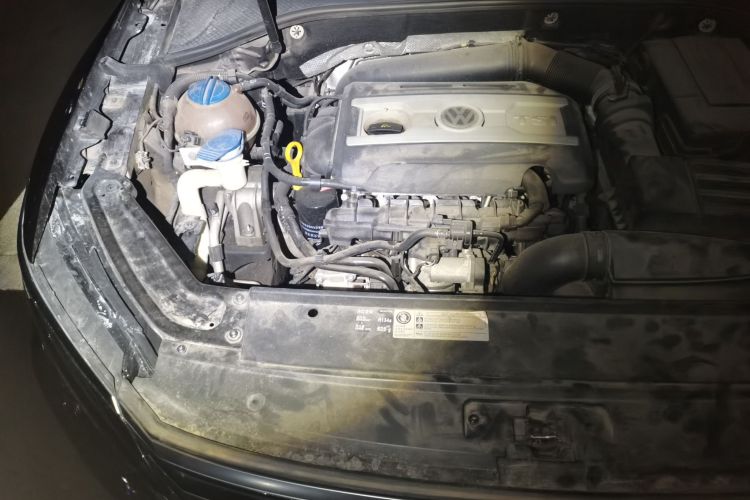 大众 帕萨特 2017款 1.8TSI DSG政府采购版 (CEA发动机)局部细节9006