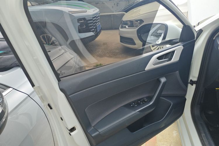 大众 朗逸 2023款 新锐 1.5L 自动新愿版中控内饰7007