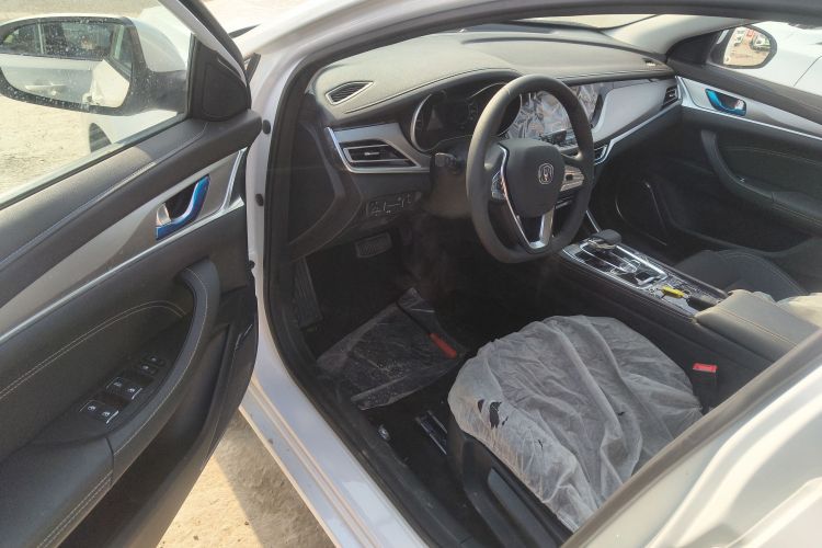 长安 逸动新能源 2019款 EV460 智享版中控内饰20