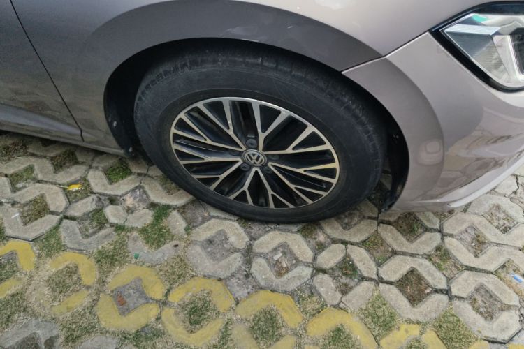 大众 速腾 2020款 280TSI DSG舒适型 国VI车身外观10