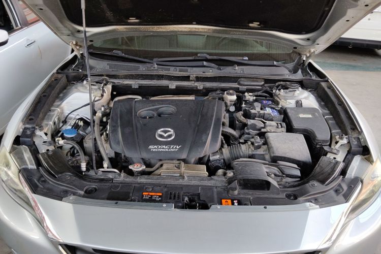 马自达CX-4 2016款 2.0L 自动两驱蓝天活力版局部细节24