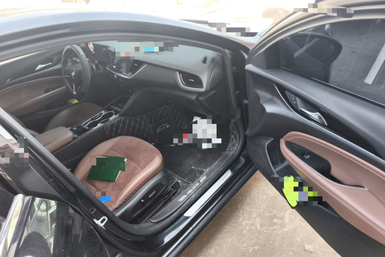 别克 君威 2022款 552T 智享型局部细节9005