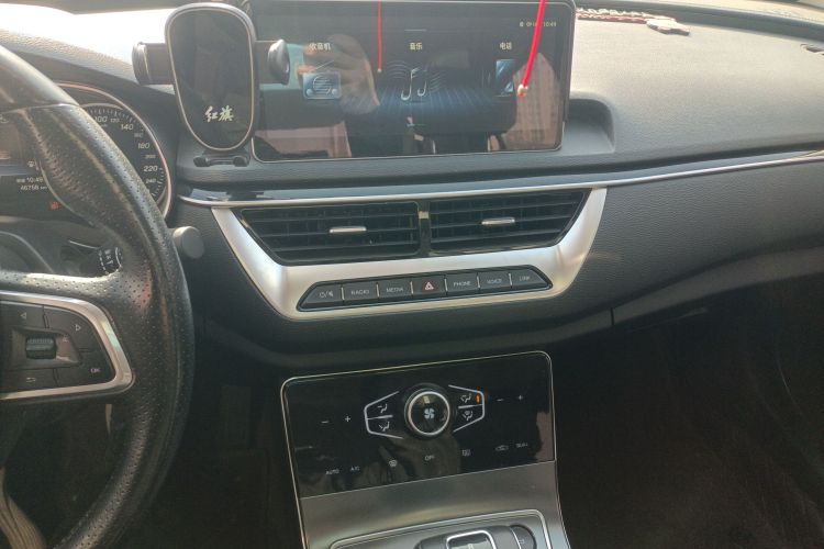 红旗H5 2022款 经典款 改款 1.5T DCT旗韵版中控内饰16