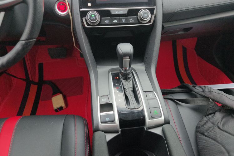 本田 思域 2016款 220TURBO CVT豪华版中控内饰18