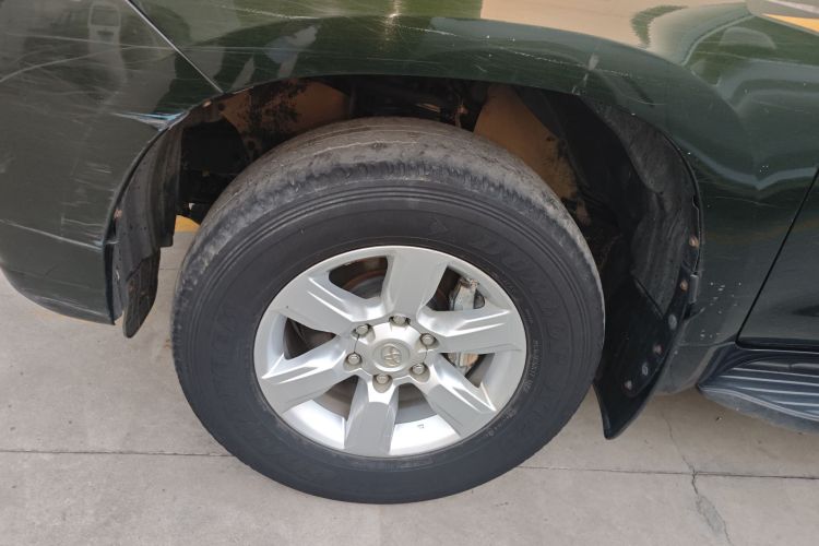 丰田 普拉多 2016款 2.7L 自动标准版车身外观6007