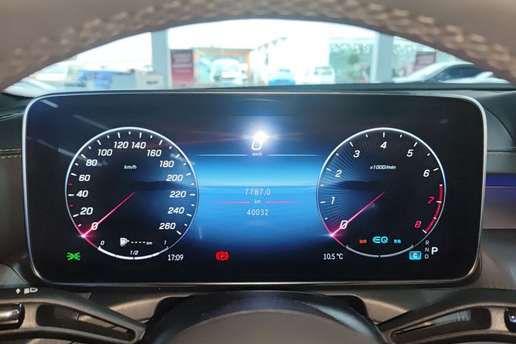 奔驰C级 2022款 C 200 L 运动版局部细节14